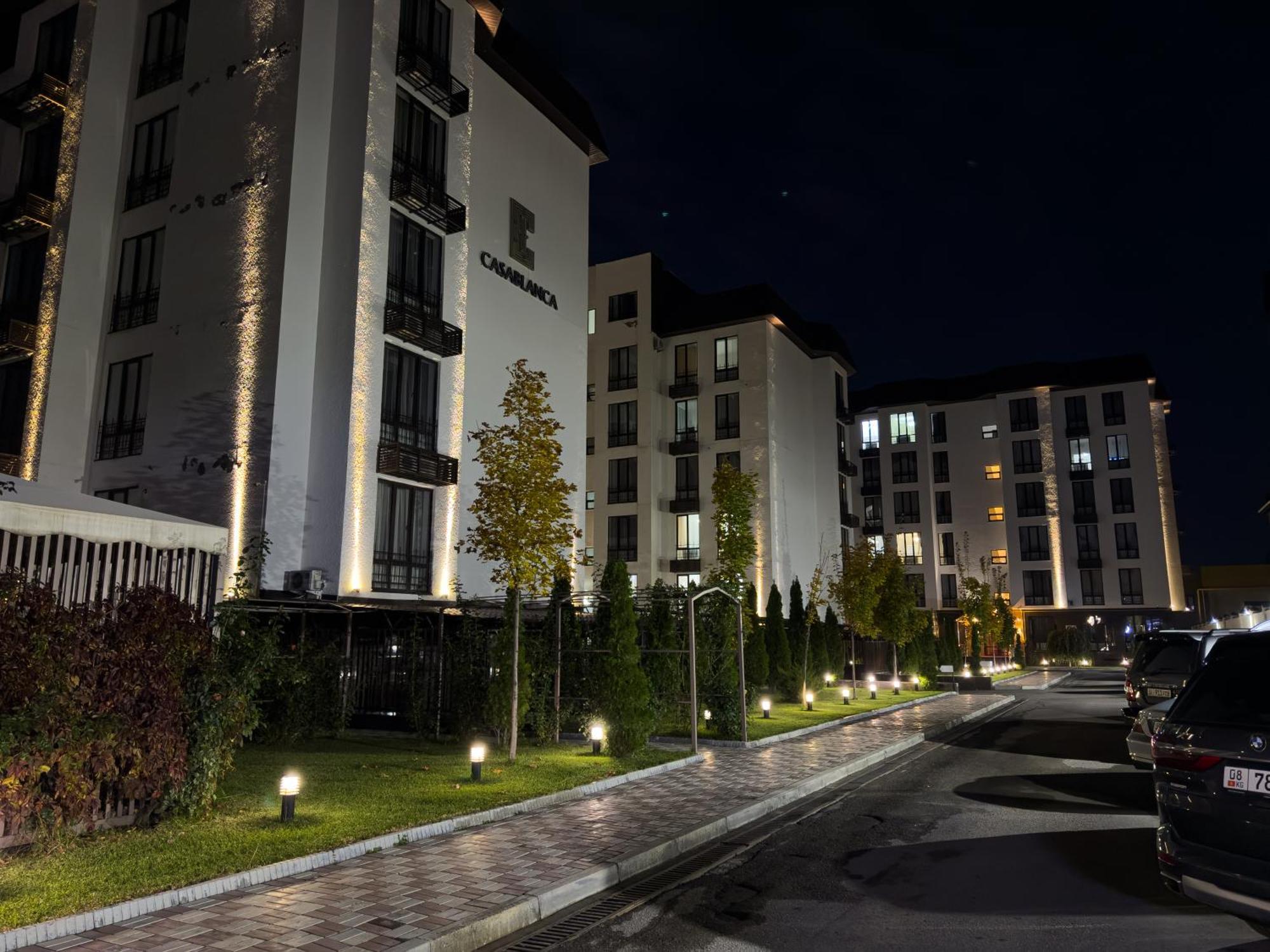 Casablanca Apart Hotel Bishkek Exterior photo